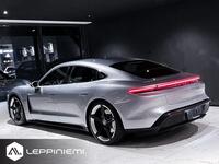 Porsche Taycan vaihtoauto