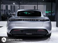 Porsche Taycan vaihtoauto