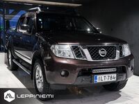Nissan Navara vaihtoauto