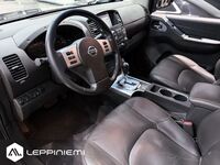 Nissan Navara vaihtoauto