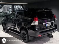 Toyota Land Cruiser vaihtoauto