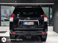 Toyota Land Cruiser vaihtoauto
