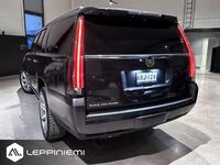Cadillac Escalade vaihtoauto