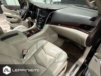 Cadillac Escalade vaihtoauto