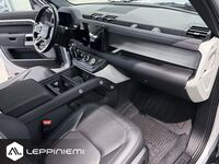 Land Rover Defender vaihtoauto