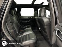 Porsche Cayenne vaihtoauto