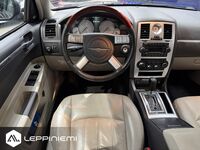 Chrysler 300C vaihtoauto