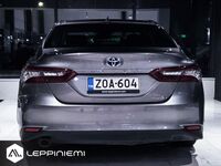 Toyota Camry vaihtoauto