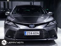 Toyota Camry vaihtoauto