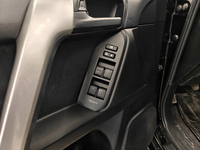 Toyota Land Cruiser vaihtoauto