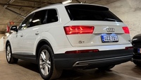 Audi Q7 vaihtoauto