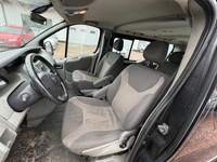 Opel Vivaro vaihtoauto