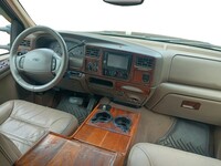 Ford Excursion vaihtoauto