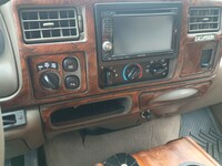 Ford Excursion vaihtoauto
