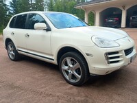 Porsche Cayenne vaihtoauto