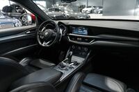 Alfa Romeo Stelvio vaihtoauto