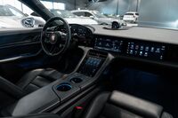 Porsche Taycan vaihtoauto