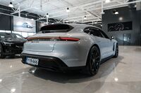 Porsche Taycan vaihtoauto