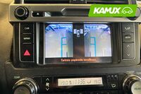 Toyota Land Cruiser vaihtoauto