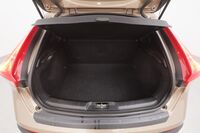 Volvo V40 Cross Country vaihtoauto