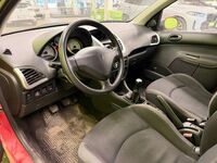 Peugeot 206 + vaihtoauto