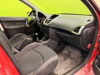 Peugeot 206 + vaihtoauto