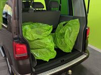 Volkswagen Caravelle vaihtoauto