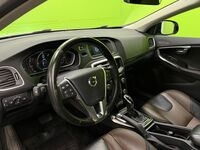 Volvo V40 Cross Country vaihtoauto