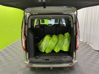 Ford Tourneo Custom vaihtoauto