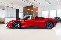 Ferrari SF90 vaihtoauto