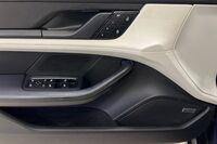 Porsche Taycan vaihtoauto