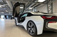 BMW i8 vaihtoauto