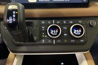 Land Rover Defender vaihtoauto