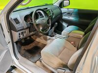 Toyota Hilux vaihtoauto