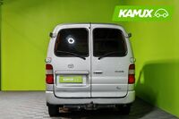 Toyota Hiace vaihtoauto