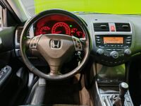 Honda Accord vaihtoauto