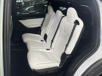 Tesla Model X vaihtoauto