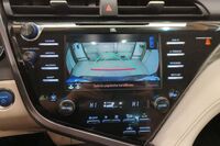 Toyota Camry vaihtoauto