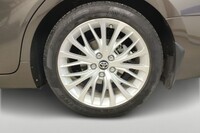 Toyota Camry vaihtoauto