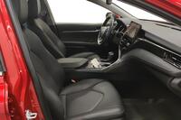 Toyota Camry vaihtoauto