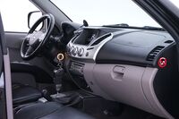 Mitsubishi L200 vaihtoauto