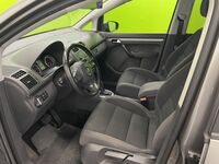 Volkswagen Touran vaihtoauto