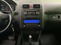 Volkswagen Touran vaihtoauto