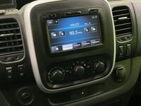 Opel Vivaro vaihtoauto