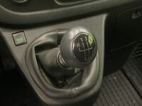 Opel Vivaro vaihtoauto