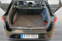 SEAT Leon Sportstourer vaihtoauto