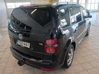 Volkswagen Touran vaihtoauto