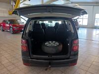 Volkswagen Touran vaihtoauto