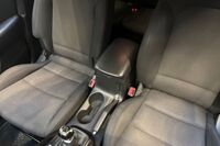 Kia Carens vaihtoauto