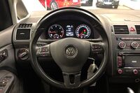 Volkswagen Touran vaihtoauto